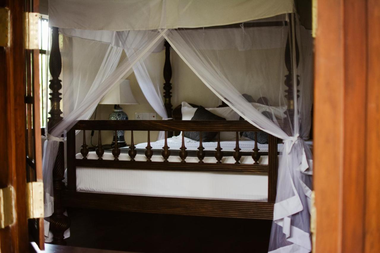 Heenatigala Walawwa Talpe Ngoại thất bức ảnh